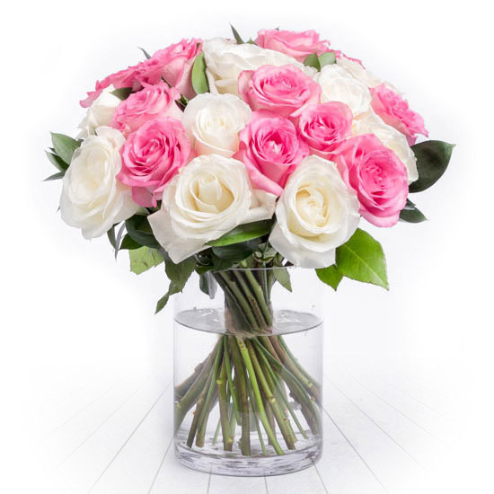 30 White & Pink Roses Vase – Send Flowers to Amman Jordan - Online Gift ...