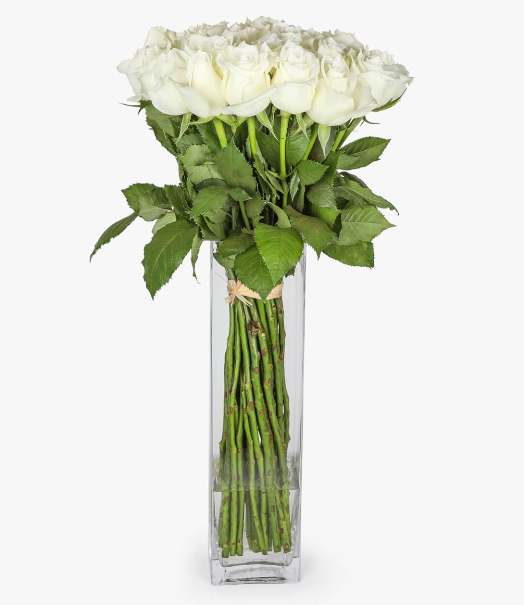 White Roses Vase product thumbnail 3